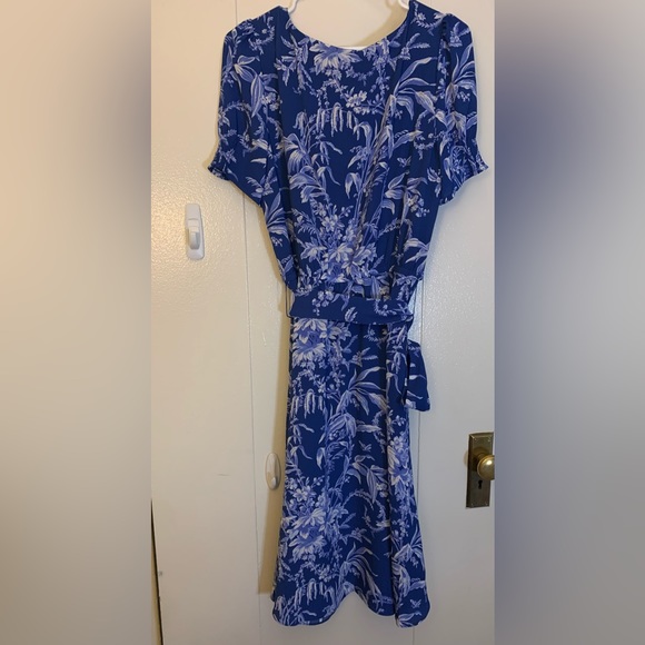 Talbots floral maxi dress. BRAND NEW - Picture 2 of 3